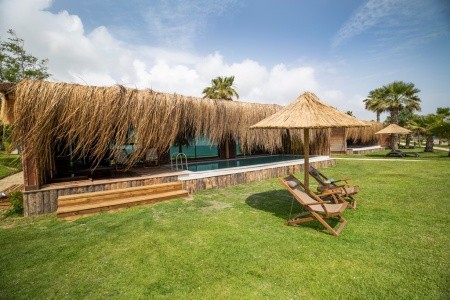 Flora Garden Beach - 90