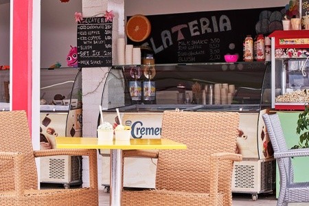 Sandy Beach Resort - 11