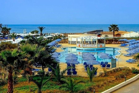 Sandy Beach Resort - 16