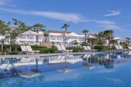 Sandy Beach Resort - 18