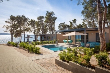 Chorvátsko Ostrov Pag Aminess Avalona Camping Resort 8 dňový pobyt Bez stravy Vlastná September 2026 (24/09/26- 1/10/26)