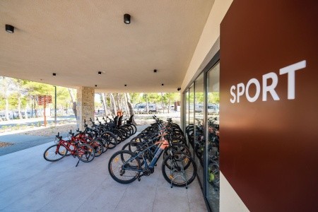 Chorvátsko Ostrov Pag Aminess Avalona Camping Resort 8 dňový pobyt Bez stravy Vlastná September 2026 (24/09/26- 1/10/26)