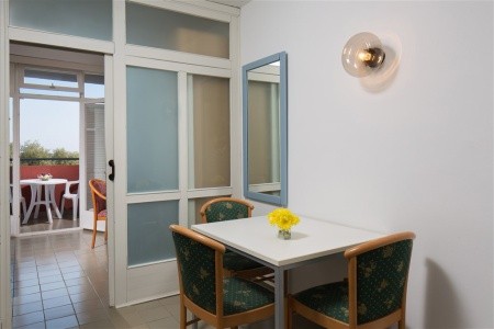 Valamar Lanterna Sunny Resort - 17