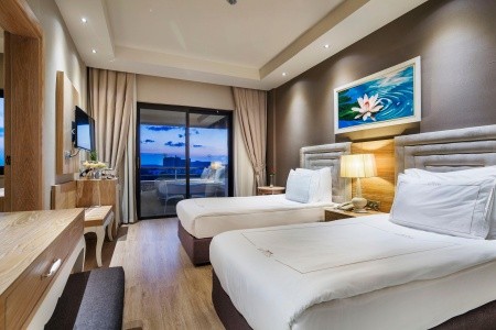 Turecko Belek Bellis Deluxe 8 dňový pobyt All Inclusive Letecky Letisko: Praha August 2026 (31/08/26- 7/09/26)