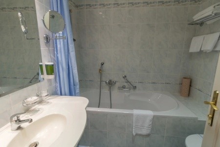 Pacifik Ensana Health Spa Hotel - 16