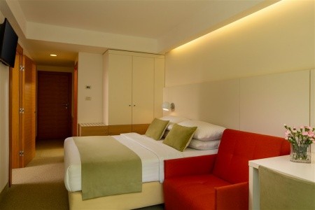 Chorvátsko Lošinj Family Hotel Vespera 11 dňový pobyt Polpenzia Vlastná July 2026 ( 9/07/26-19/07/26)