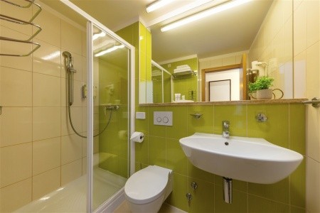 Chorvátsko Lošinj Family Hotel Vespera 11 dňový pobyt Polpenzia Vlastná July 2026 ( 9/07/26-19/07/26)