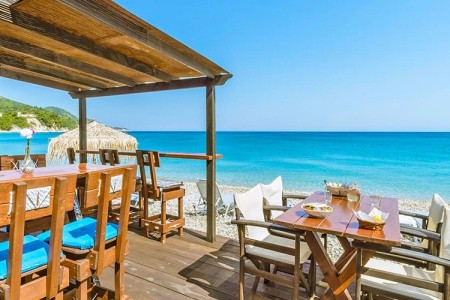 Grécko Samos Kokkari Beach 10 dňový pobyt Polpenzia Letecky Letisko: Praha June 2026 (23/06/26- 2/07/26)