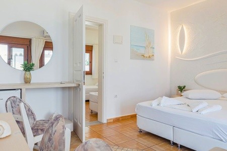 Grécko Samos Kokkari Beach 10 dňový pobyt Polpenzia Letecky Letisko: Praha June 2026 (23/06/26- 2/07/26)