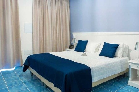 Taliansko Kalábria Galìa Luxury Resort 8 dňový pobyt Raňajky Letecky Letisko: Praha June 2026 (11/06/26-18/06/26)