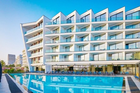 Premium Luxury Finese - 2