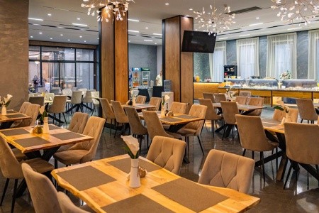 Albánsko Durrës Henry Resort 8 dňový pobyt All Inclusive Letecky Letisko: Brno July 2026 ( 7/07/26-14/07/26)