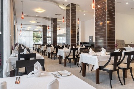 Bulharsko Zlaté Piesky Grifid Metropol 3 dňový pobyt Ultra All inclusive Letecky Letisko: Praha August 2026 (14/08/26-16/08/26)