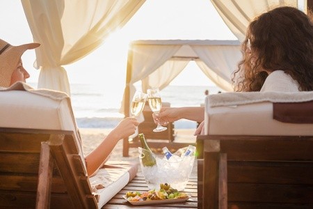 Bulharsko Zlaté Piesky Grifid Metropol 3 dňový pobyt Ultra All inclusive Letecky Letisko: Praha August 2026 (14/08/26-16/08/26)