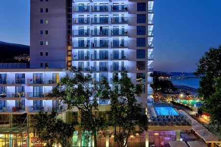 Bulharsko Zlaté Piesky Grifid Metropol 3 dňový pobyt Ultra All inclusive Letecky Letisko: Praha August 2026 (14/08/26-16/08/26)