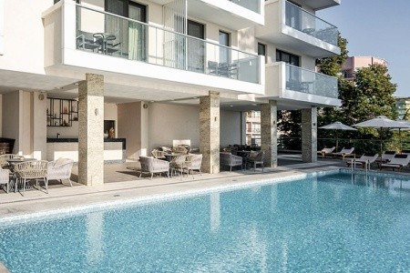 Bulharsko Zlaté Piesky Grifid Metropol 3 dňový pobyt Ultra All inclusive Letecky Letisko: Praha August 2026 (14/08/26-16/08/26)