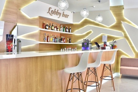 Bulharsko Zlaté Piesky Grifid Foresta 8 dňový pobyt All Inclusive Letecky Letisko: Praha June 2026 ( 6/06/26-13/06/26)