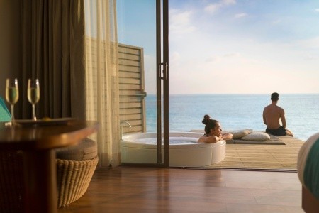 Maldivy Severný Atol Male Centara Ras Fushi Resort A Spa 15 dňový pobyt Raňajky Letecky Letisko: Praha May 2026 (28/05/26-11/06/26)