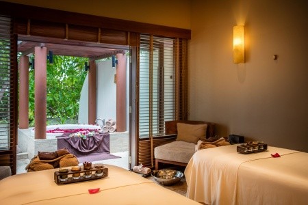 Maldivy Severný Atol Male Centara Ras Fushi Resort A Spa 15 dňový pobyt Raňajky Letecky Letisko: Praha May 2026 (28/05/26-11/06/26)