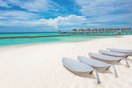 Maldivy Severný Atol Male Centara Ras Fushi Resort A Spa 15 dňový pobyt Raňajky Letecky Letisko: Praha May 2026 (28/05/26-11/06/26)