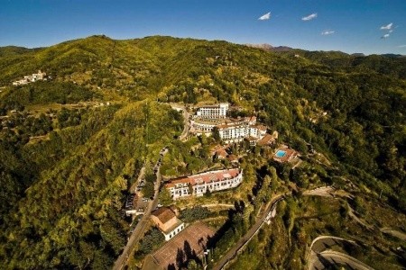 Renaissance Tuscany Il Ciocco Resort & Spa Snídaně