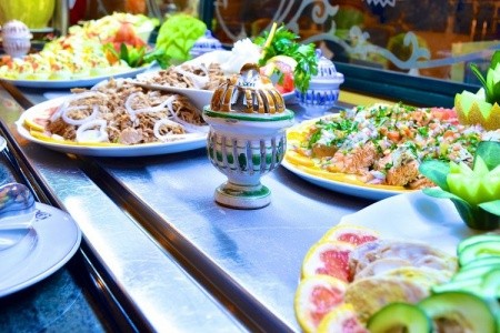 Royal Garden Palace - 26