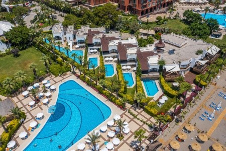 Turecko Kemer Emelda Sun Club 15 dňový pobyt Ultra All inclusive Letecky Letisko: Bratislava August 2026 (23/08/26- 6/09/26)