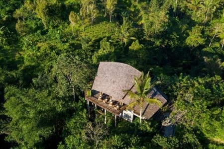 Buahan, A Banyan Tree Escape - 3