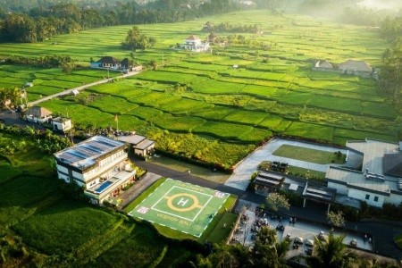 Bali Ubud Viceroy Bali 16 dňový pobyt Plná penzia Letecky Letisko: Viedeň June 2026 ( 5/06/26-20/06/26)