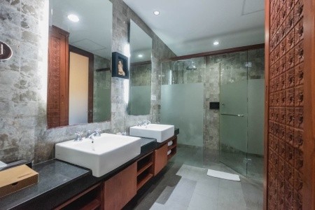 Rama Beach Resort & Villas (Tuban) - 11