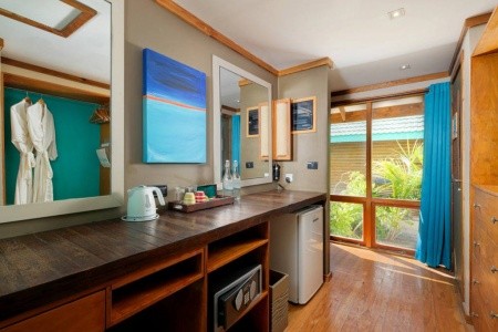 Canareef Resort Maldives (Herathera) - 18