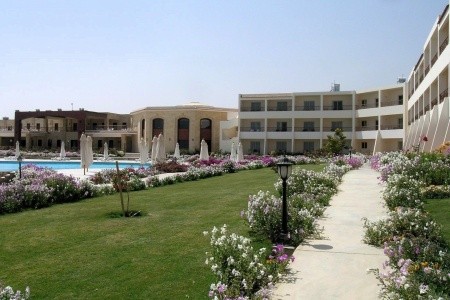 Royal Brayka Resort - 8