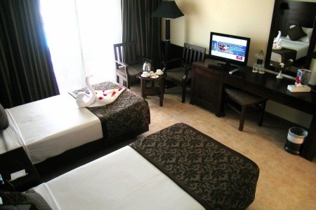 Royal Brayka Resort - 35