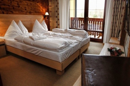 Slovensko Vysoké Tatry Aplend Kukucka Mountain Hotel & Residences 8 dňový pobyt Raňajky Vlastná December 2026 (19/12/26-26/12/26)