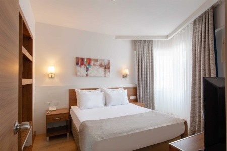 Turecko Antalya Grand Park Lara 12 dňový pobyt Ultra All inclusive Letecky Letisko: Praha April 2026 ( 2/04/26-13/04/26)