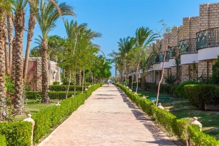 Aladdin Beach Resort - 9