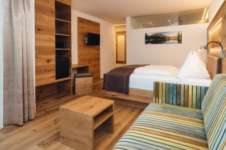 Rakúsko Tirolsko Post Nauders 11 dňový pobyt Polpenzia Vlastná September 2026 (21/09/26- 1/10/26)