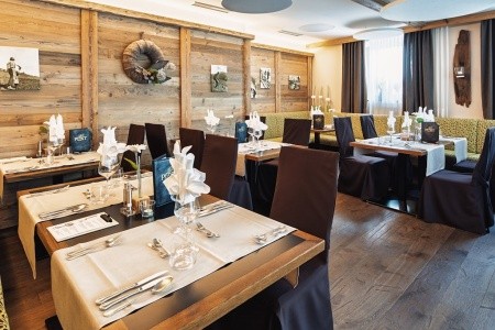 Rakúsko Tirolsko Post Nauders 11 dňový pobyt Polpenzia Vlastná September 2026 (21/09/26- 1/10/26)