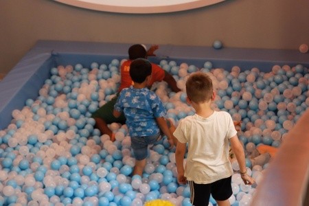 Madeira Caniço The Views Oasis 8 dňový pobyt Polpenzia Letecky Letisko: Budapešť September 2026 ( 7/09/26-14/09/26)