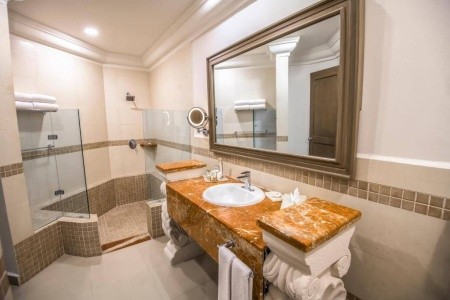 Mexiko Playa del Carmen Wyndham Alltra Playa 12 dňový pobyt All Inclusive Letecky Letisko: Katovice May 2026 (16/05/26-27/05/26)