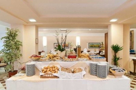 Taliansko Toskánsko Versilia Palace 10 dňový pobyt Raňajky Vlastná June 2026 (22/06/26- 1/07/26)