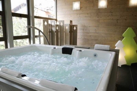 Francúzsko Francúzske Alpy La Tourmaline 4 dňový pobyt Bez stravy Vlastná January 2026 (19/01/26-22/01/26)