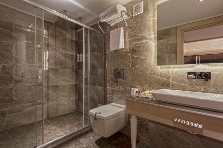 Turecko Alanya Xperia Saray Beach 7 dňový pobyt All Inclusive Letecky Letisko: Viedeň April 2026 (17/04/26-23/04/26)