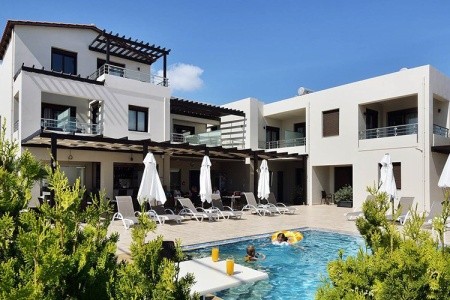 Carisa Suites And Apartments