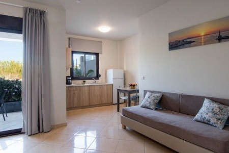Carisa Suites And Apartments - 26
