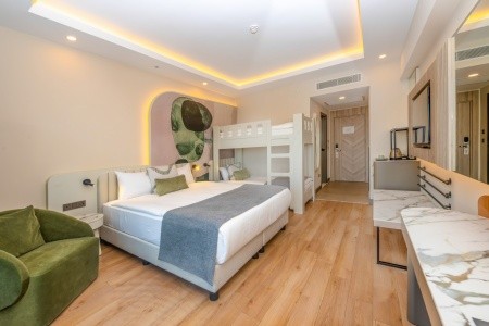 Royal Atlantis Icon - 23