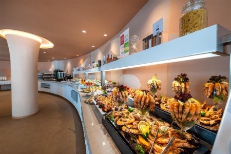 Zenith (Ex.marlin Beach) - 22