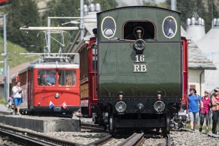 Bernina Express a parní zubačka na Rigi - 23