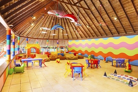 Maldivy Lhaviyani Atol Kuredu Island Resort 10 dňový pobyt Plná penzia Letecky Letisko: Praha April 2026 ( 2/04/26-11/04/26)