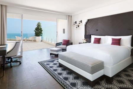 Spojené arabské emiráty Fujairah Fairmont Fujairah Beach Resort 11 dňový pobyt All Inclusive Letecky Letisko: Praha June 2026 (23/06/26- 3/07/26)